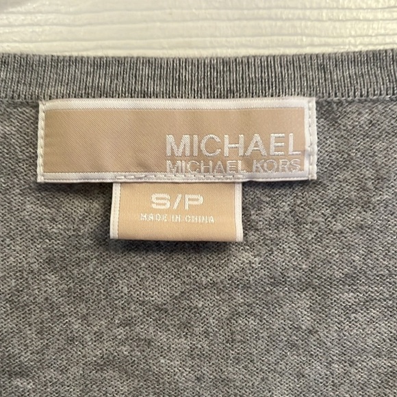 Michael Michael Kors brand size S short sleeve button front lightweight sweater - Picture 2 of 5